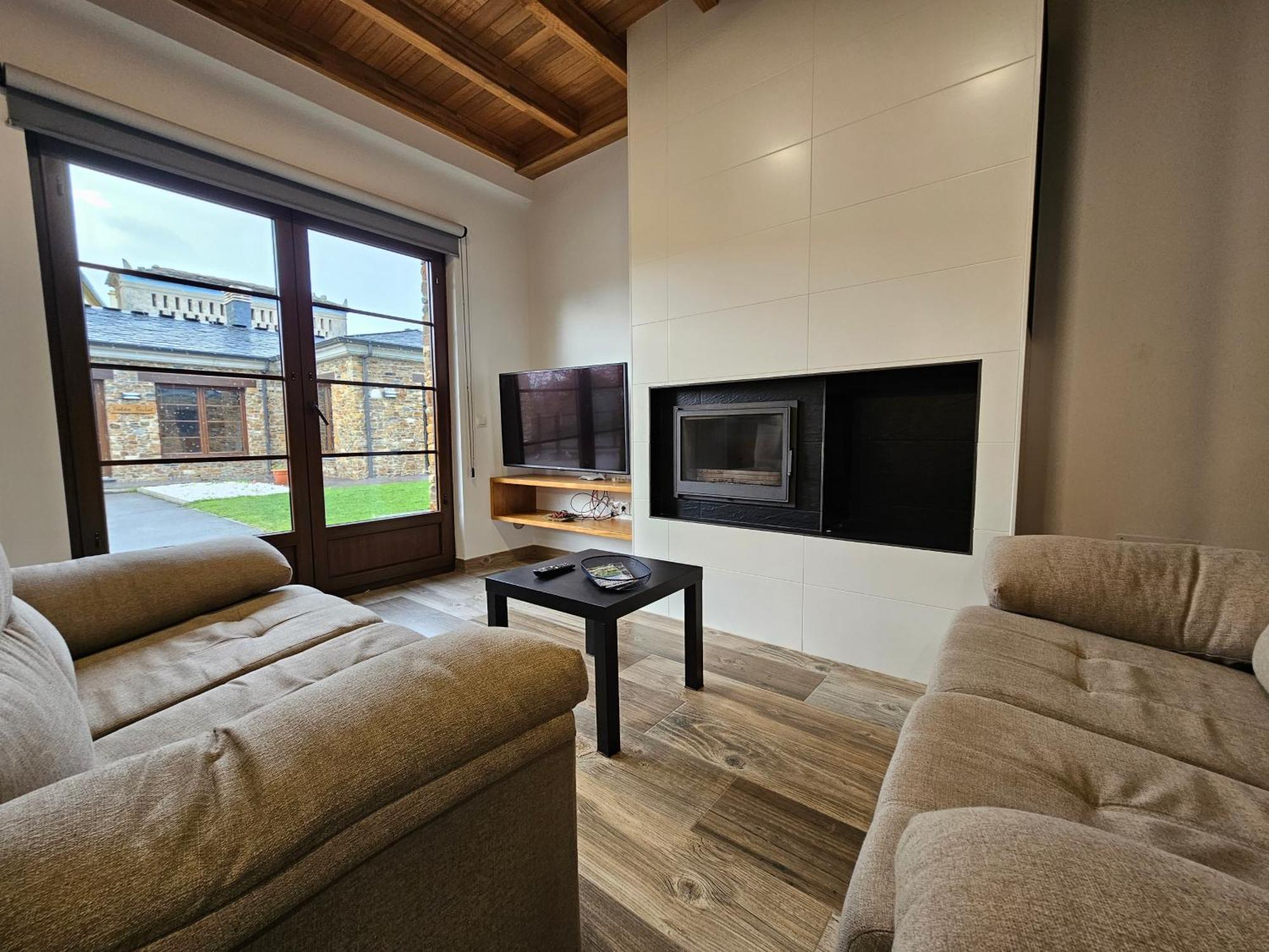 Apartamentos Rurales Lola Penarronda Castropol Exteriér fotografie